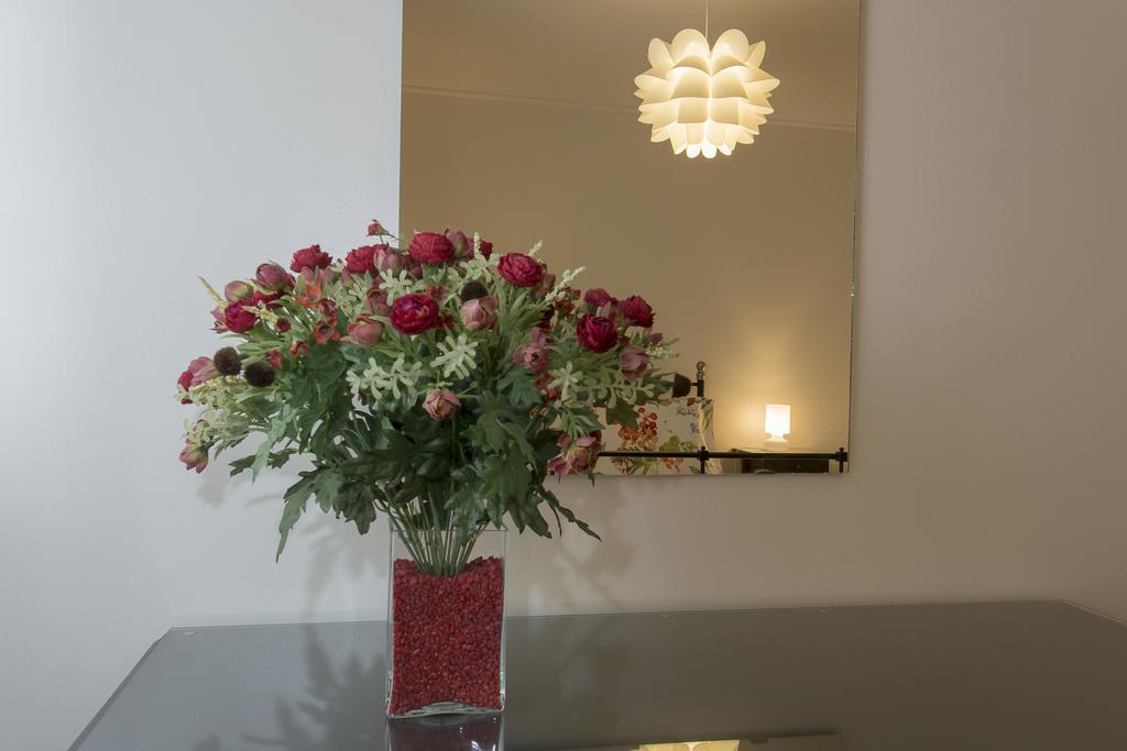 Garden Apartment, Great For Couple - Ponta Delgada Екстер'єр фото